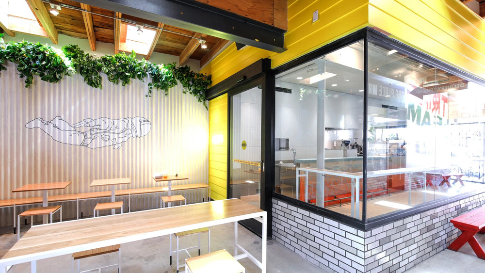 HIGHLAND PARK coffee shop
